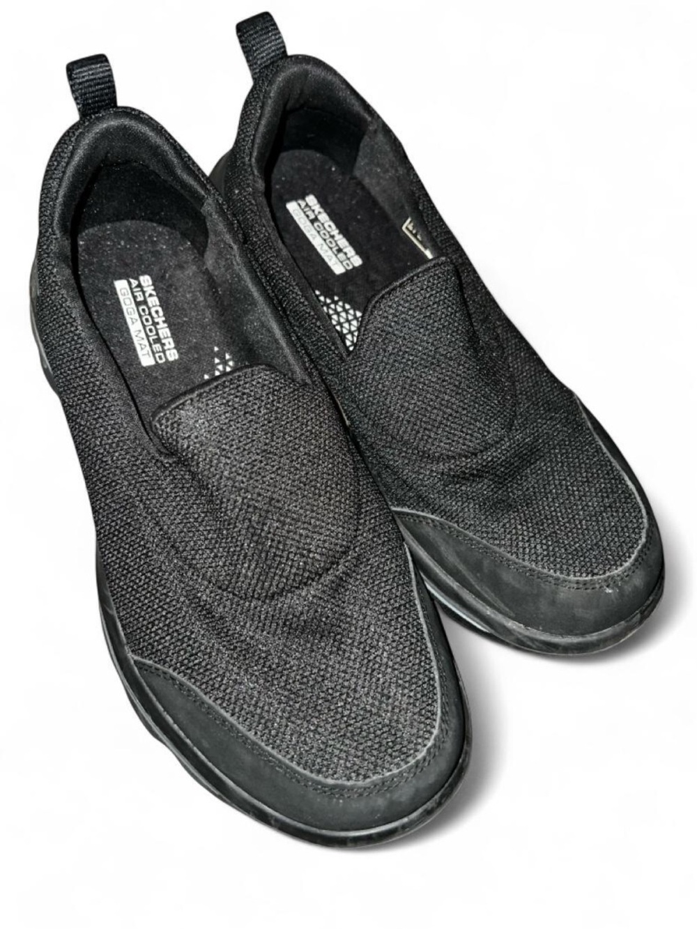 Skechers Women’s Slip-On Comfort Goga Mat Sneakers - Black size 6